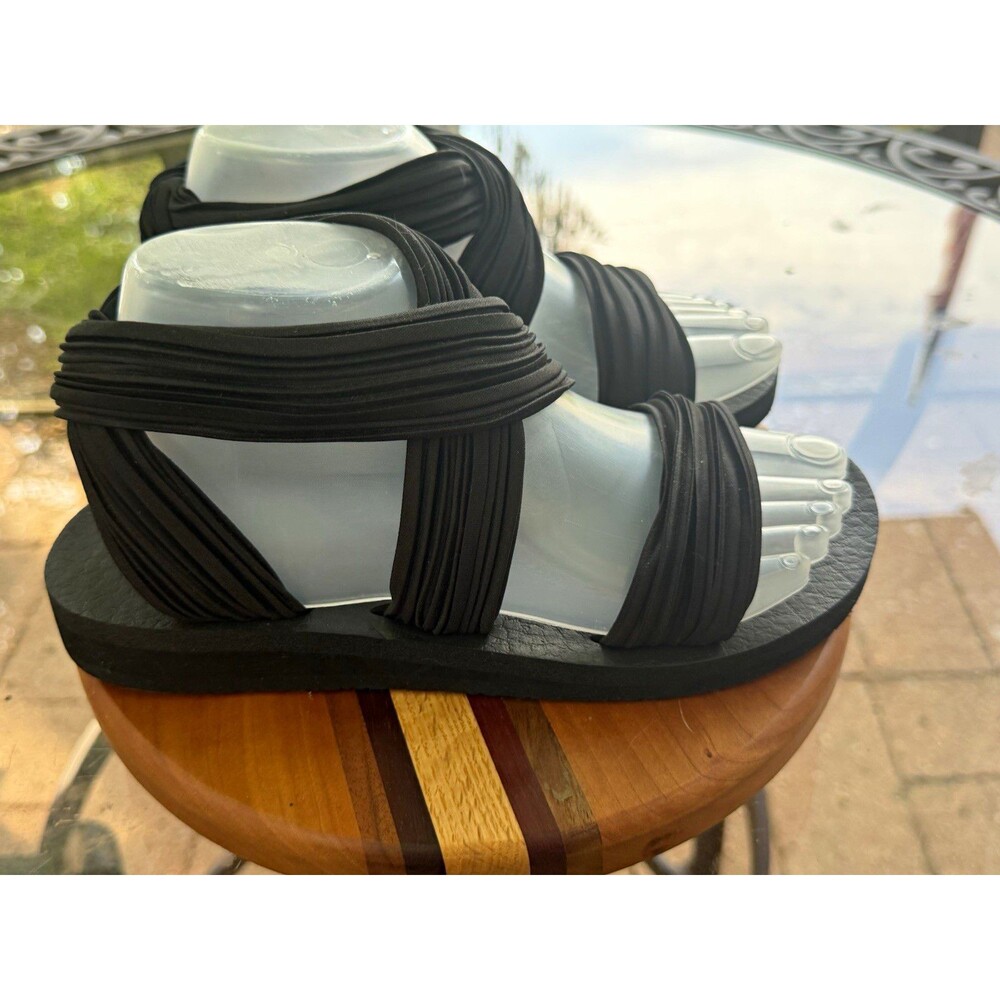 Womens Black Strappy Slip-On Sandals Solid Casual Summer Logo Accent US 7